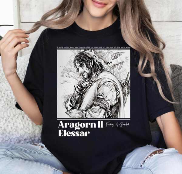 LOTR Aragorn King Elessar Middle Earth Vintage Shirt