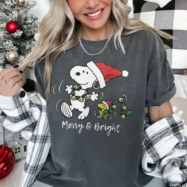 Snoopy Cute Christmas Dog Lover Gift, Dog Christmas Crewneck