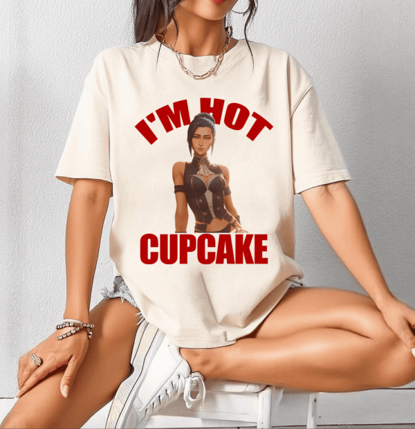 Caitlyn Im Hot Cupcake Shirt, Caitlyn Vi Arcane Shirt, Arcane Merch, League of Legends Fan Gift, LOL Shirt, Girl Dinner Shirt